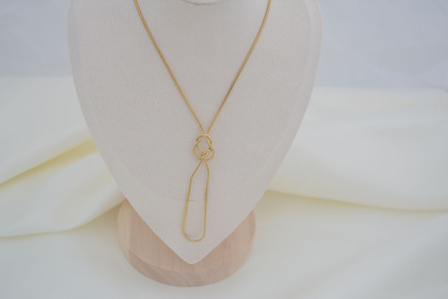 Collier Mia