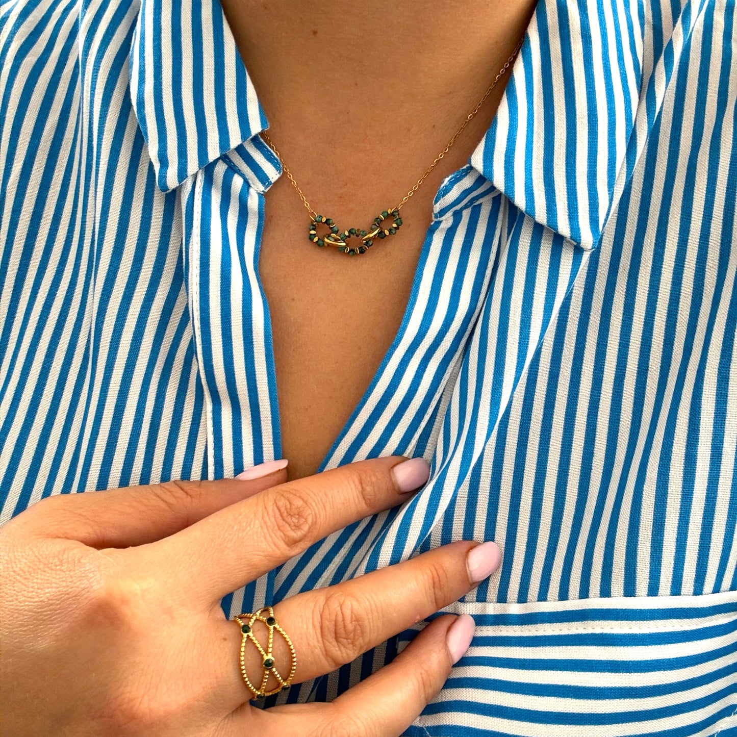 Collier Yvette